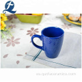Taza de café de cerámica colorida modificada para requisitos particulares del logotipo de la impresión